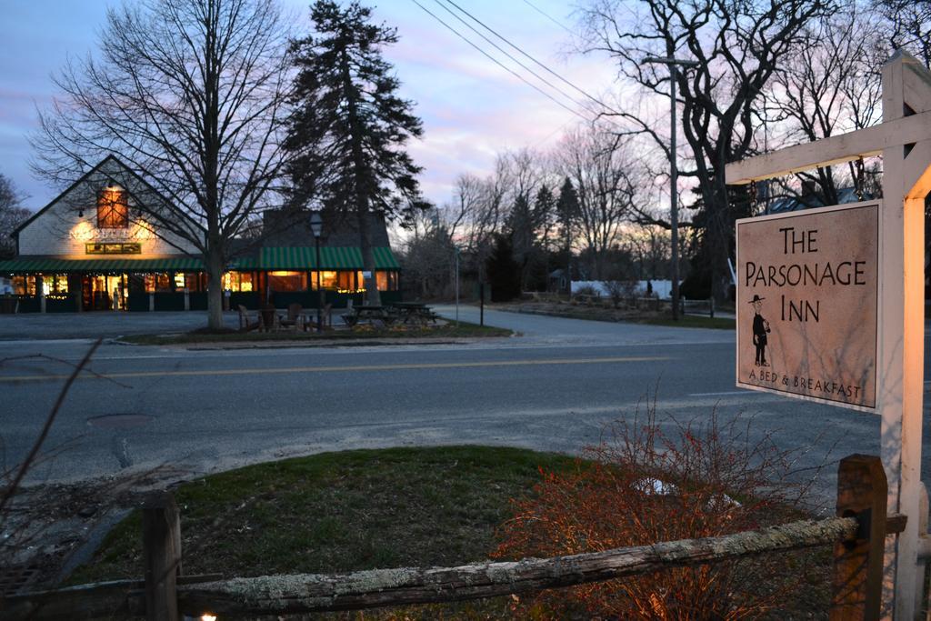 The Parsonage Bed & Breakfast East Orleans Exterior foto